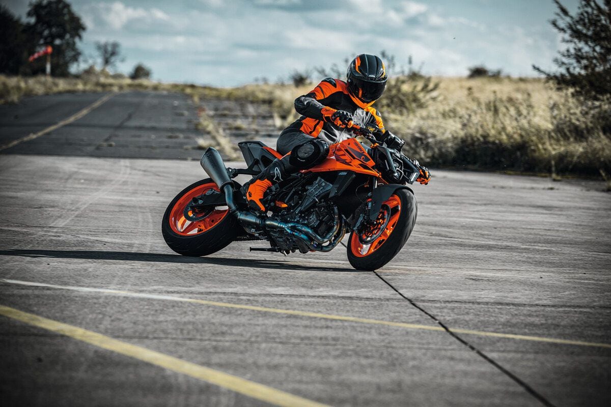 The 990 Duke retains KTM’s Supermoto ABS mode.