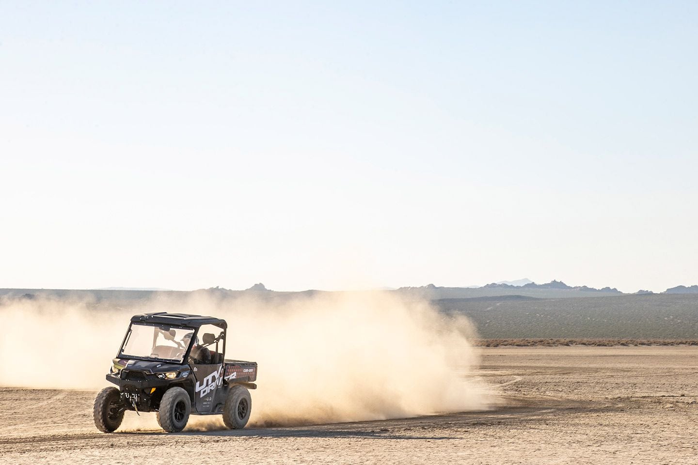 Is the inside wheel on the ground? Because it doesn't feel like it.