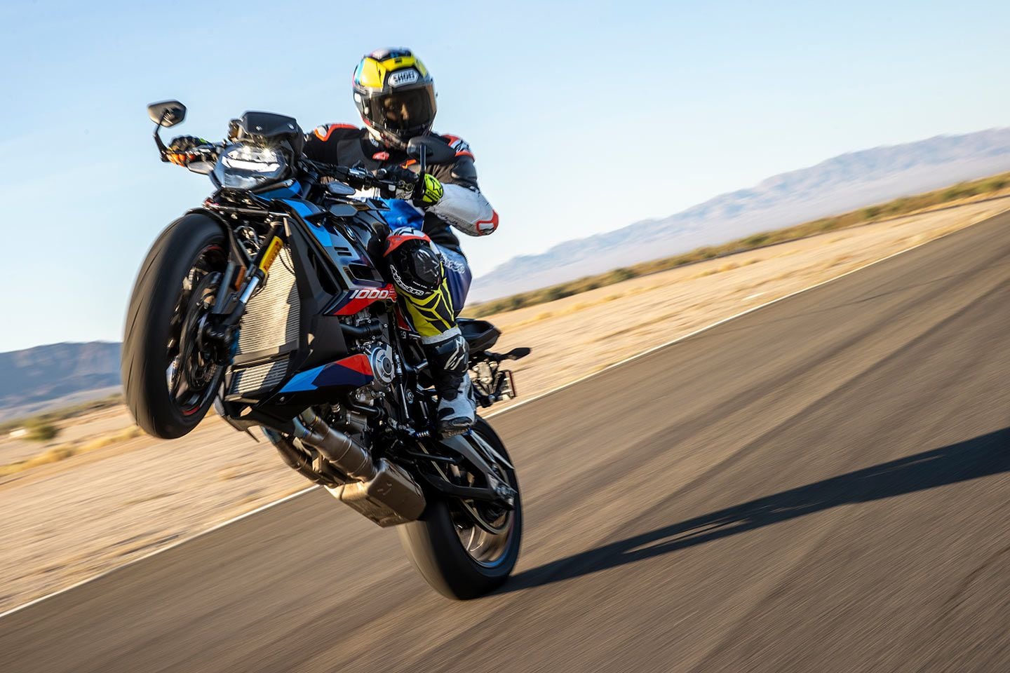 The M 1000 R might have the highest peak horsepower of the trio, but that doesn’t tell the full story about how the engine works in the real world.