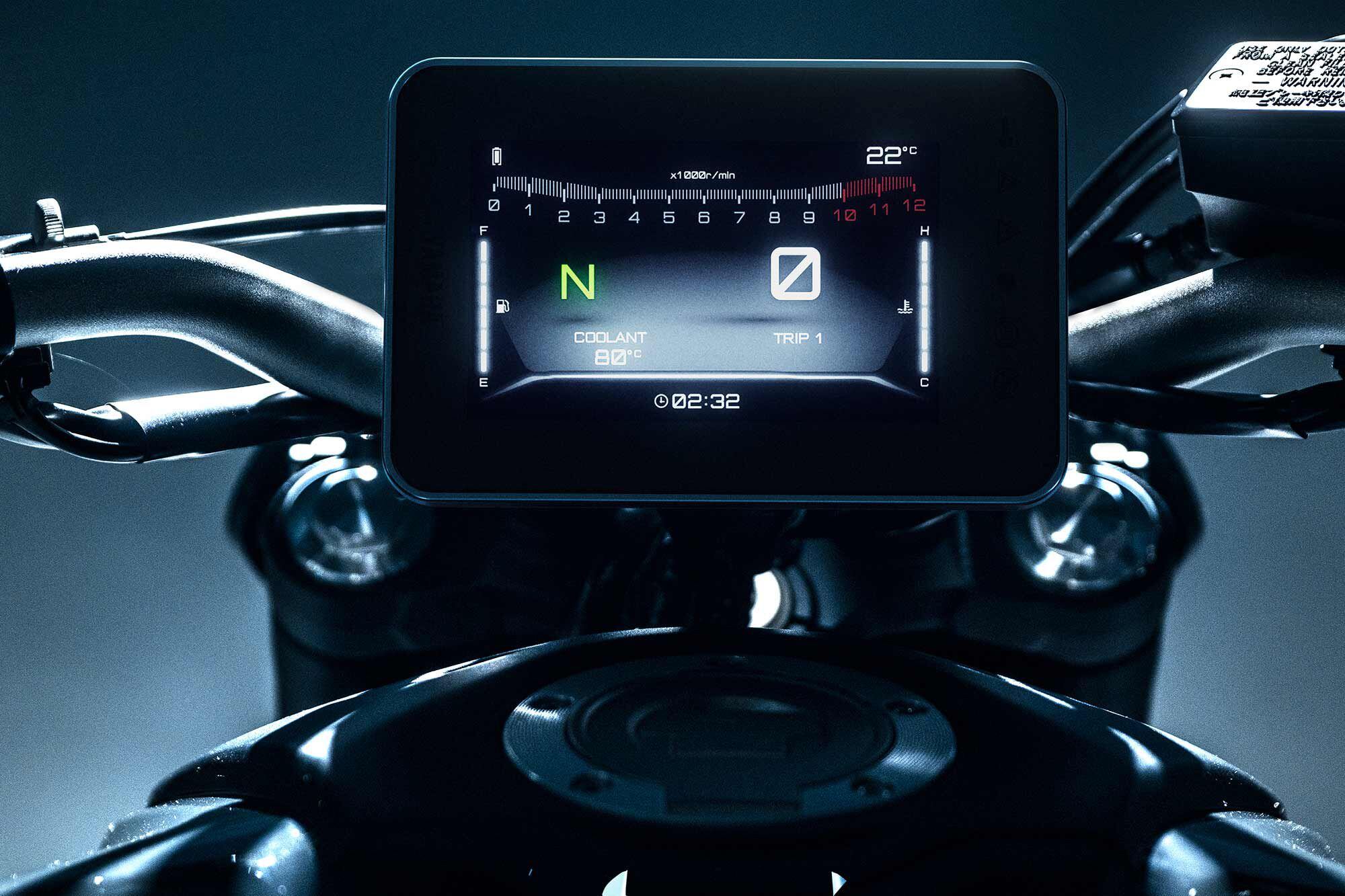 The 2023 MT-07’s new 5-inch TFT dash.