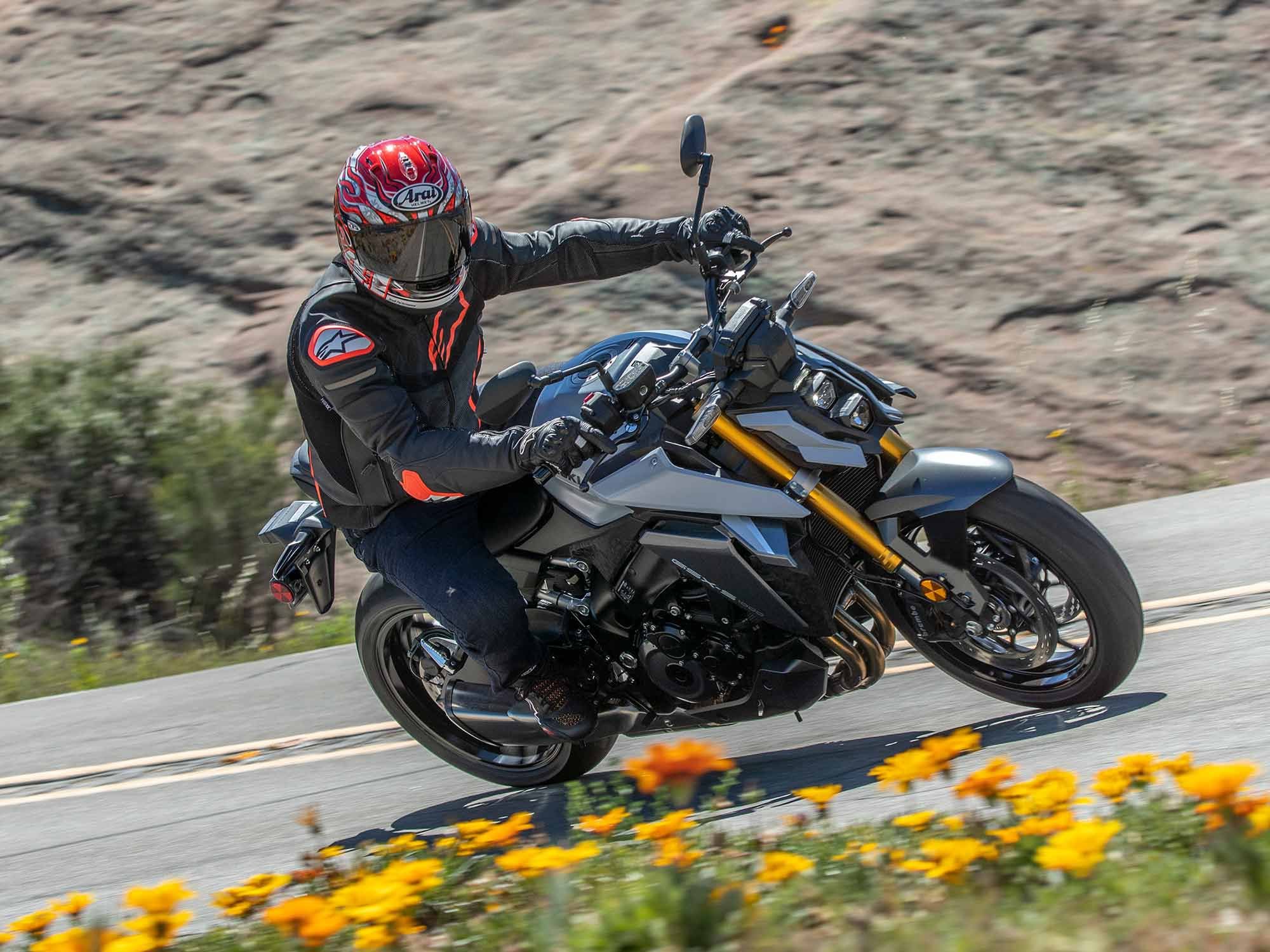 A 31.9-inch seat height, a sporty but not cramped footpeg position, and a wide tapered handlebar make for comfortable ergonomics.