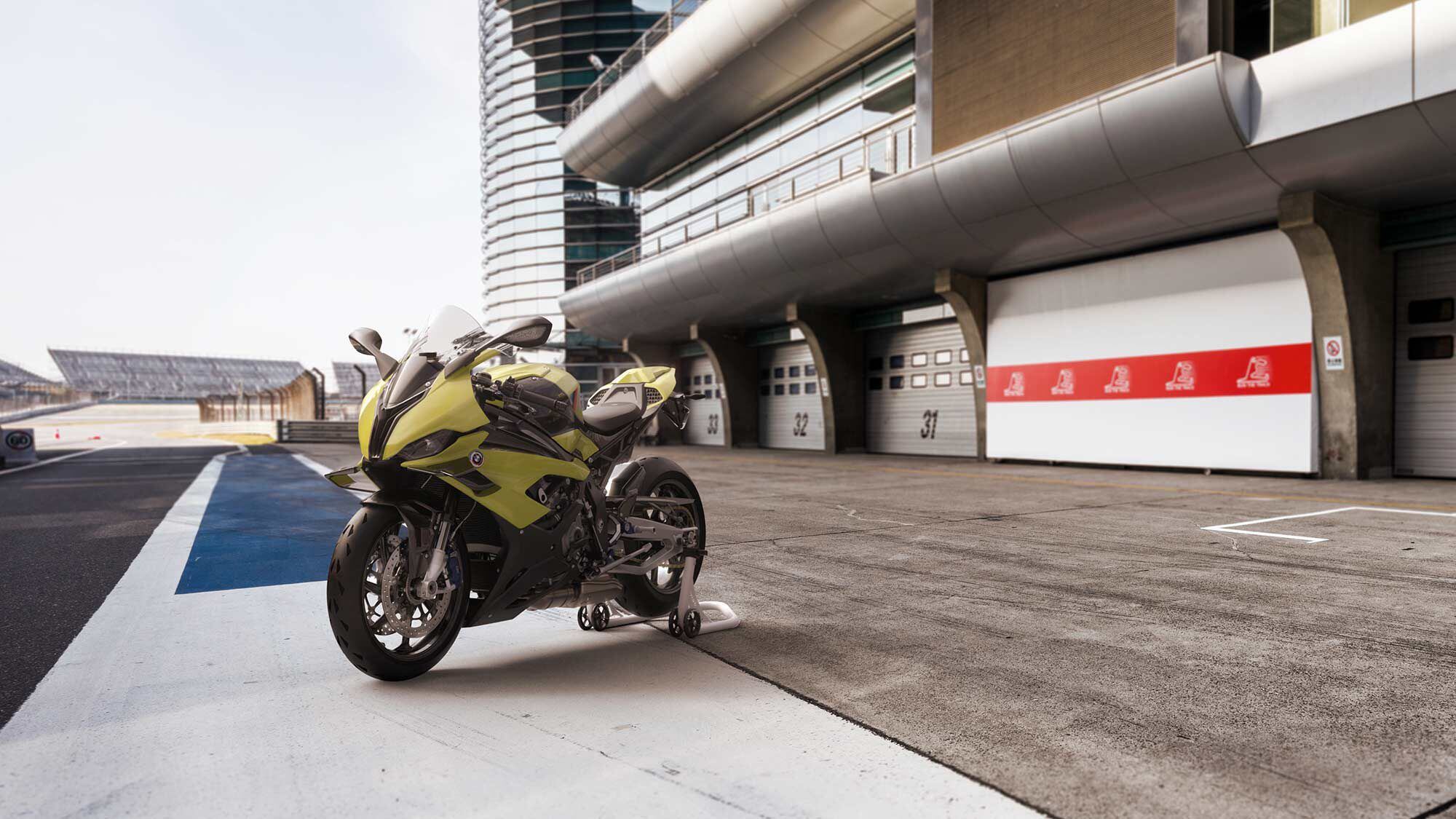 This edition will surely be sought after by BMW motorcycle collectors worldwide.
