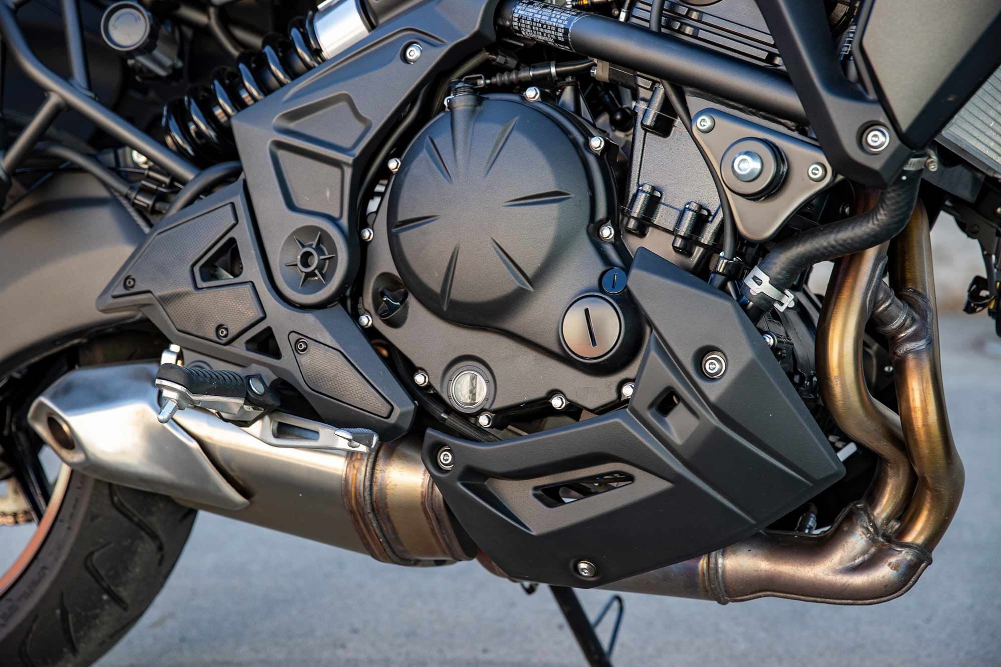 The Versys 650 produces the least amount of peak power, 59.32 hp at 8,340 rpm.