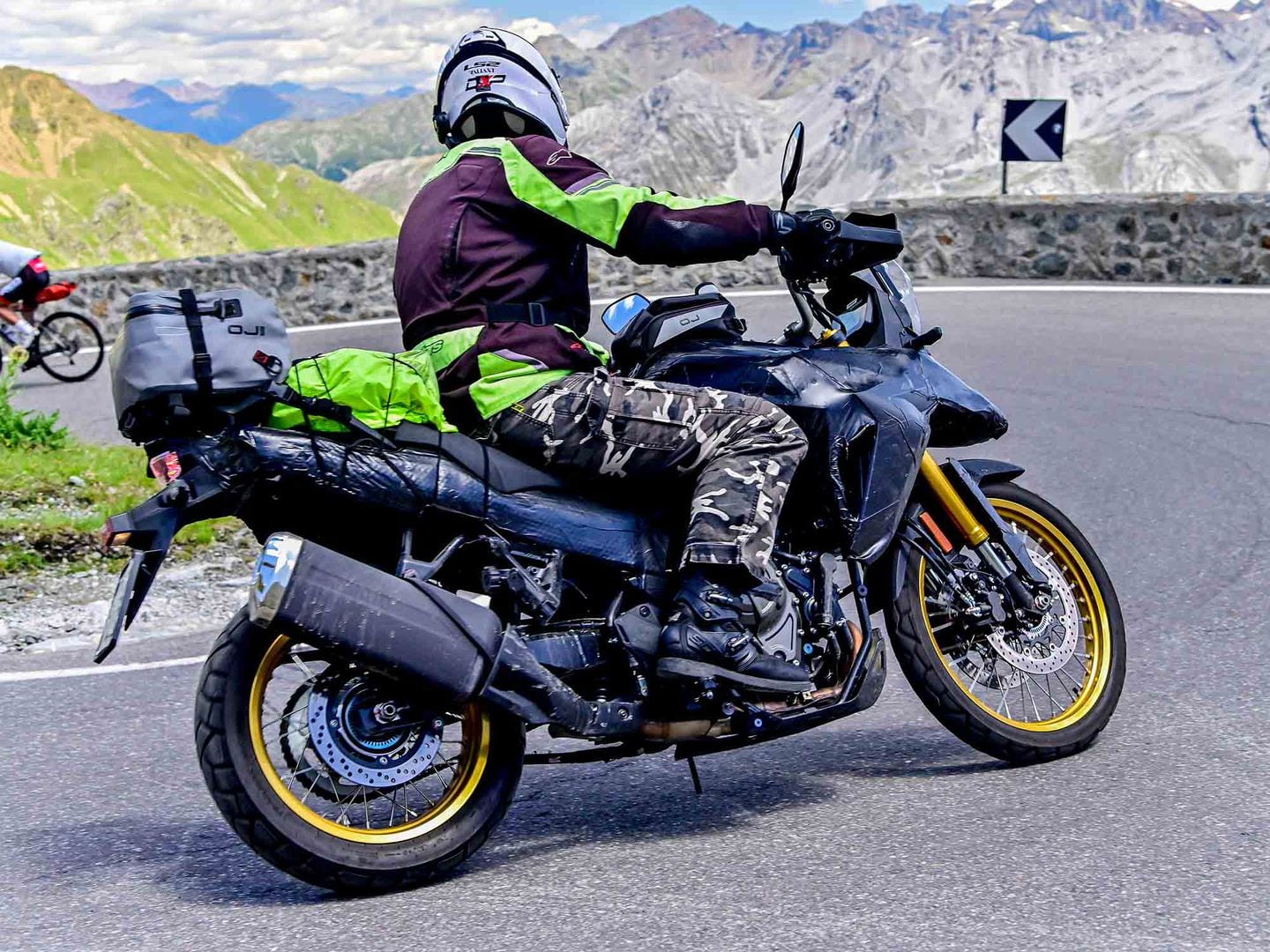 Ecosse Heretic v Twin Motorcycle 2000cc 130hp