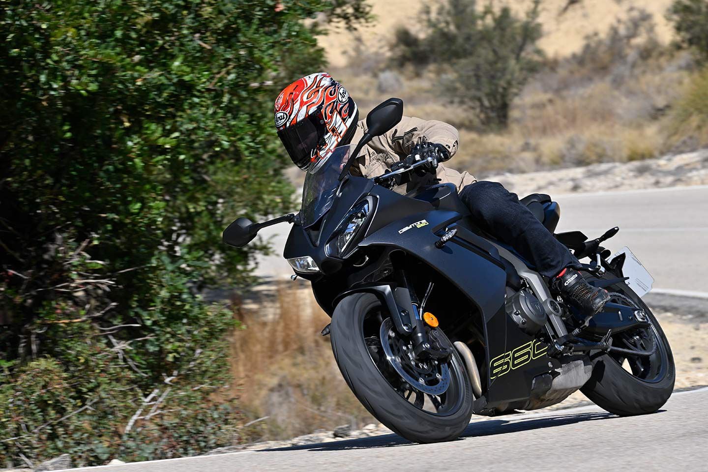 The 2025 Triumph Daytona 660 has arrived and we rode it in Spain.