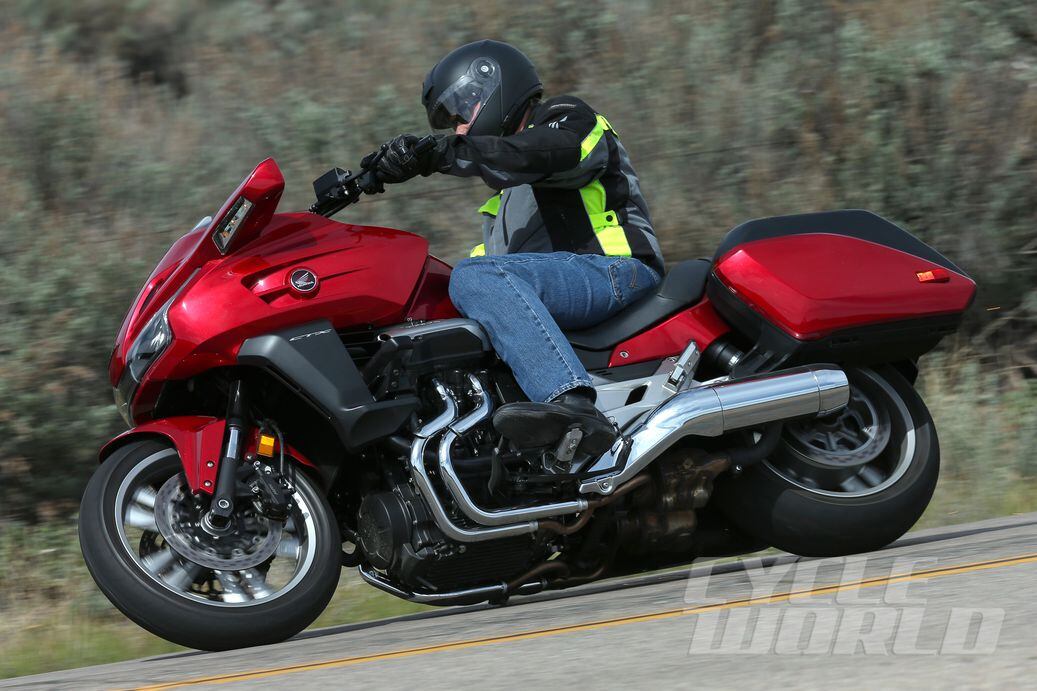 【新品未使用】X-Fourteen HONDA S 2014 Honda CTX1300- First Ride Cruiser Review- Photos- Specs