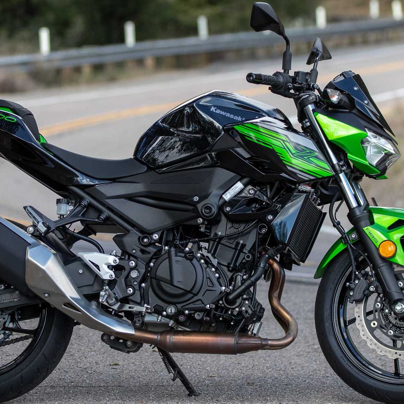 afbryde Blossom absurd It's Easy Being Green Aboard The 2019 Kawasaki Z400 | Cycle World