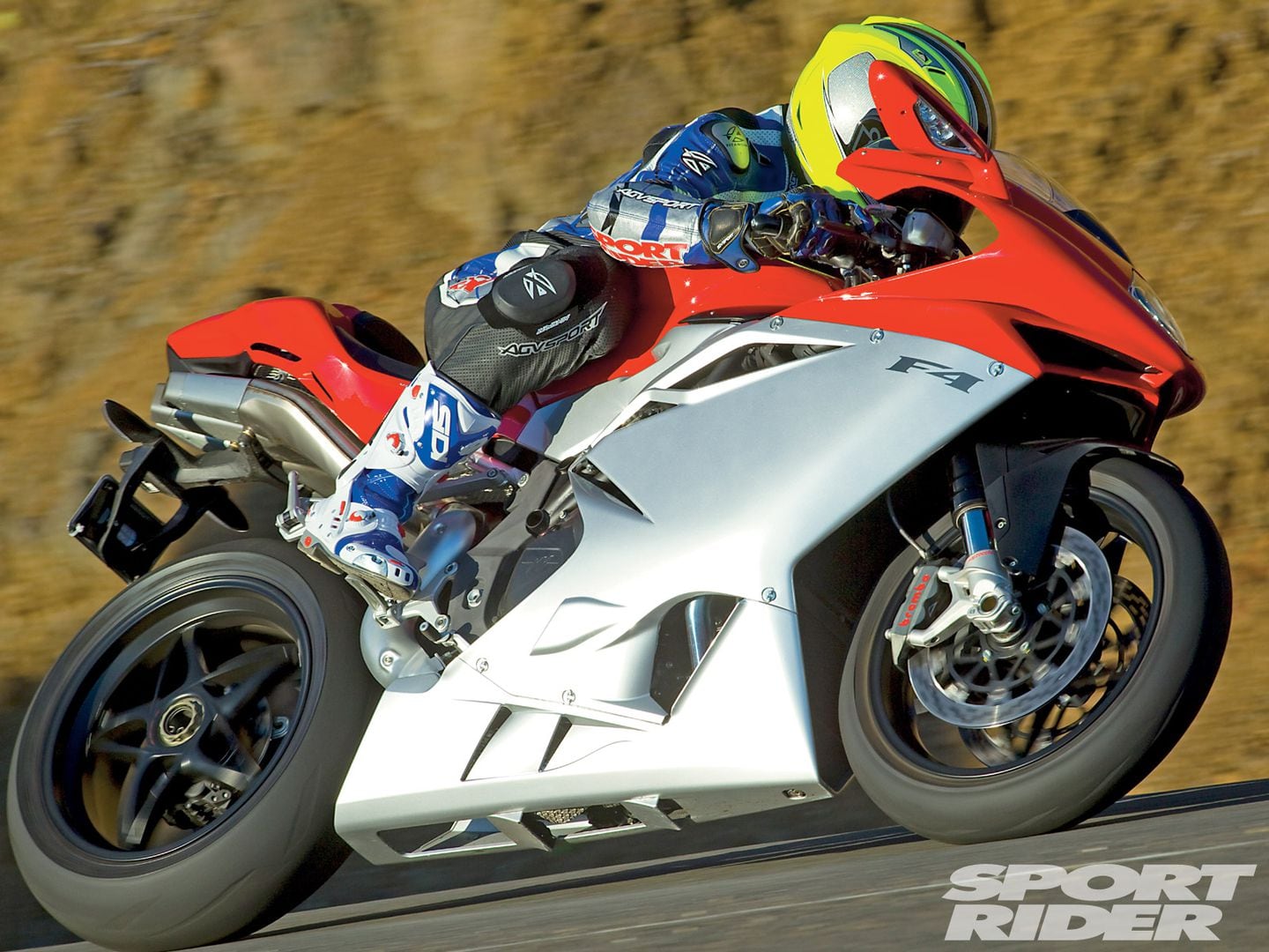 F4 2010 discount