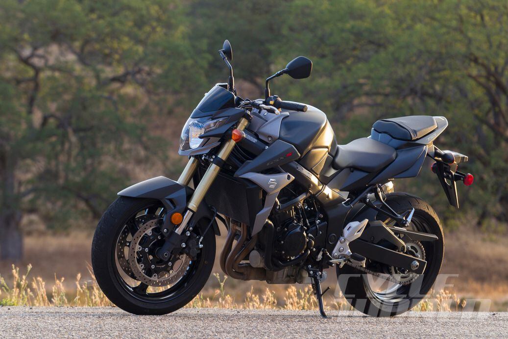 Suzuki Gsx S750 Vs Yamaha Fz 09 Naked Bike Comparison Test Review Specs Cycle World Suzuki Gsx S750 Vs Yamaha Fz 09 Naked Bike Comparison Test Review Specs Cycle World
