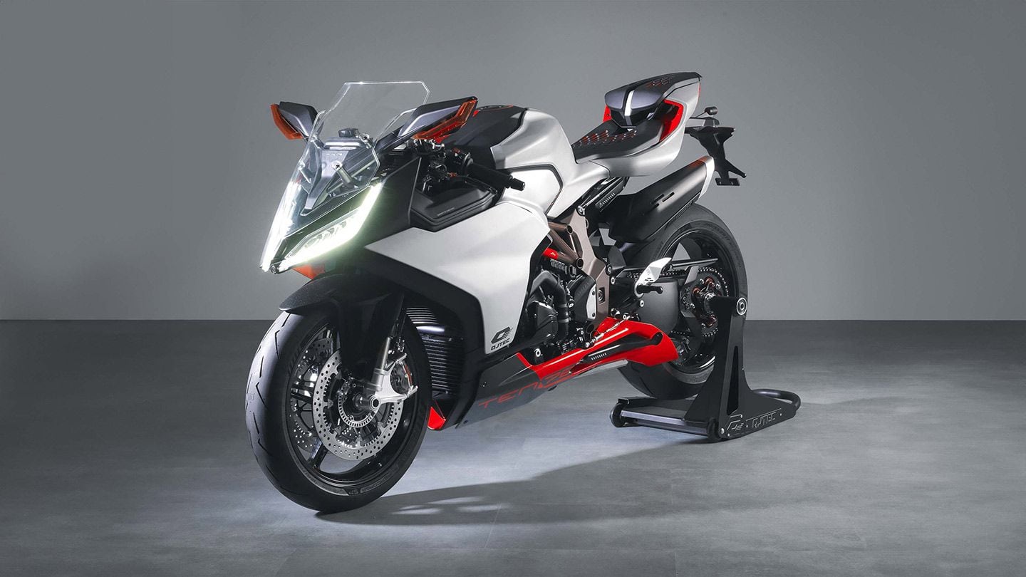 QJMotor s 400cc Four Cycle World
