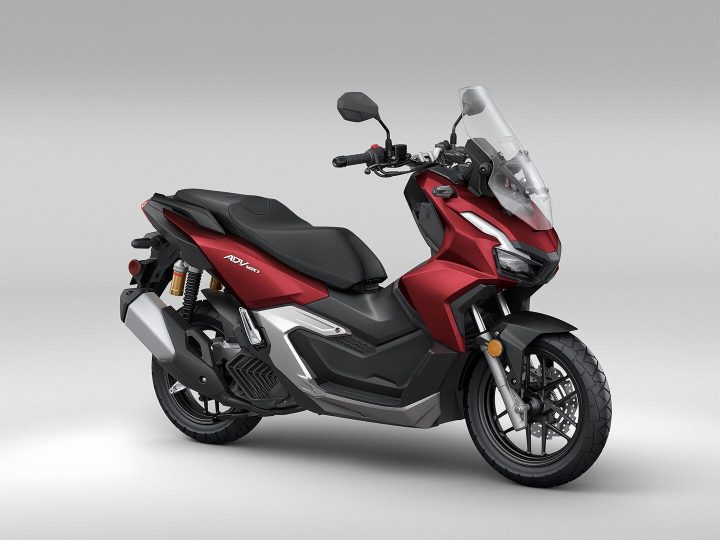 The ADV150 returns as the ADV160 for 2024, featuring a bigger engine, and a revised frame with a lower seat and more storage space.