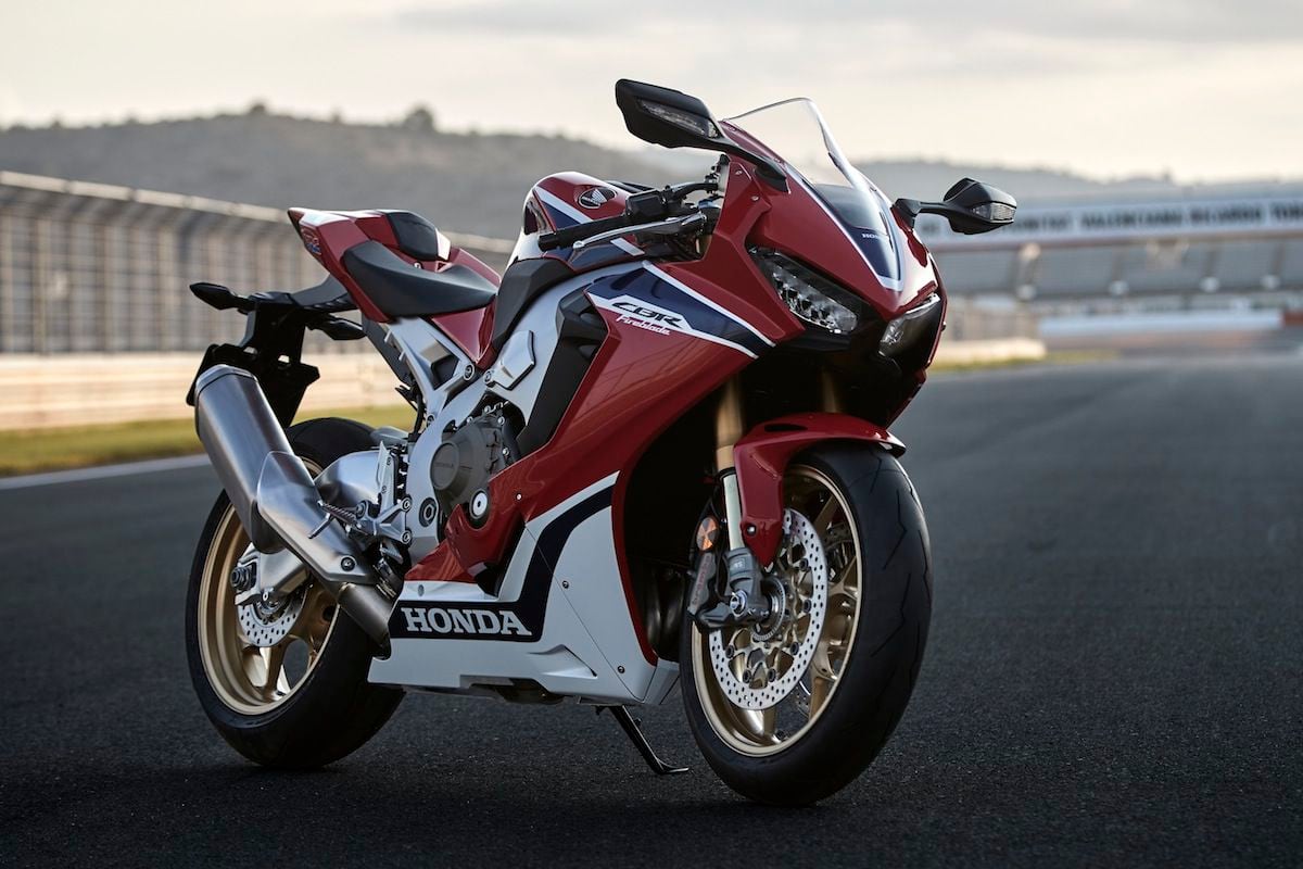 The 17 Honda Cbr1000rr Sp Adds Power And Drops Weight Is It Enough Cycle World