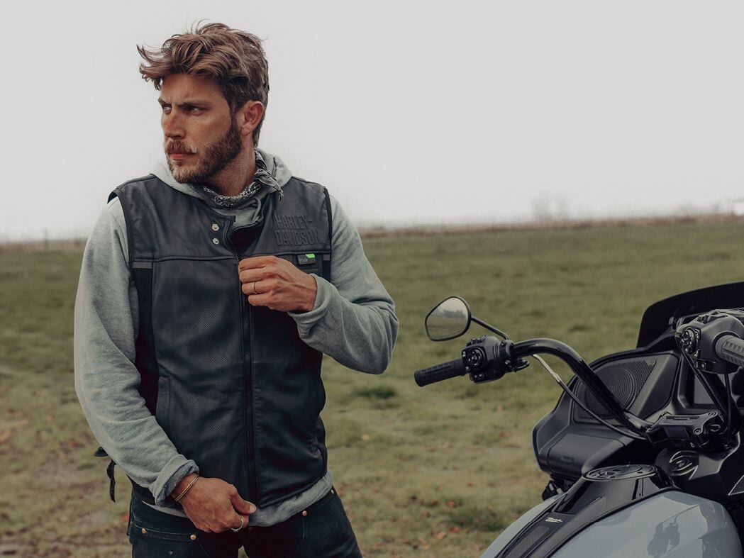 Airbag Equipped Harley-Davidson Smart Vest Offers Advanced Protection