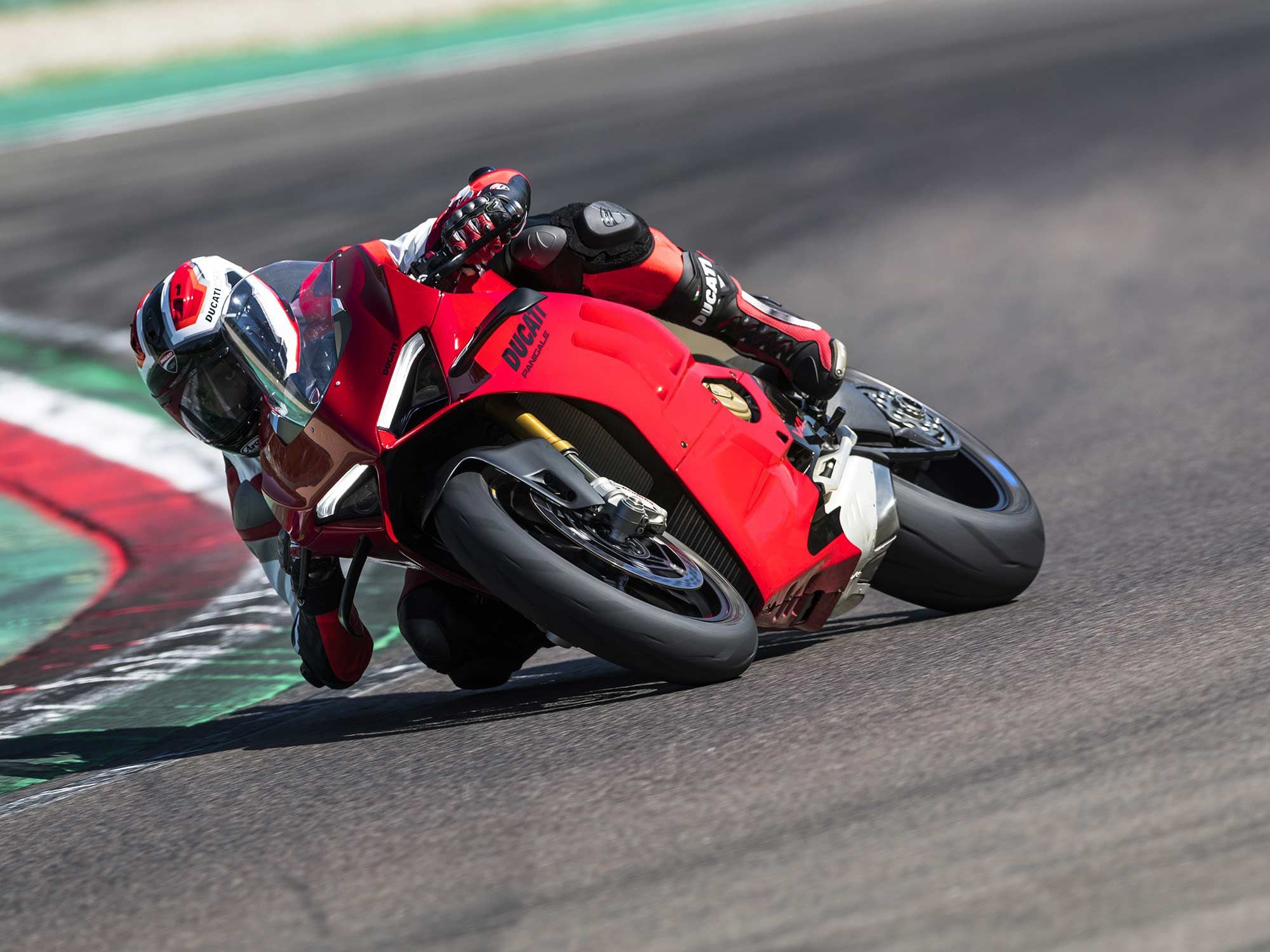Leaned over hard and on the gas, a natural environment for Ducati’s new 2022 Panigale V4 S. Ducati skipped EICMA, but our European editor gets the story anyway.