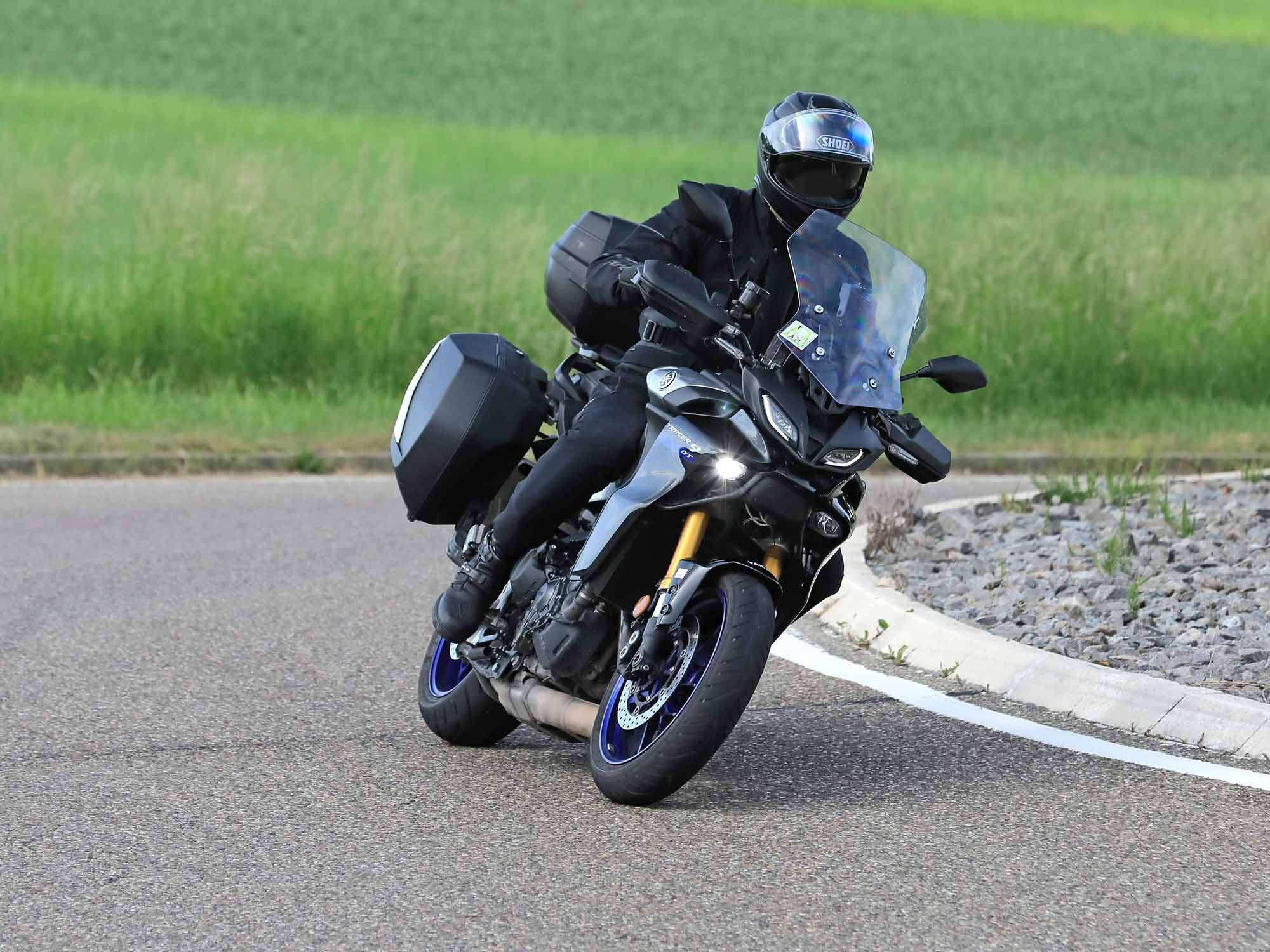 A radar-invisible plastic nose panel can be seen below the headlight in this spy shot, though only if you know it’s there. The bike looks nearly identical to the standard Tracer.