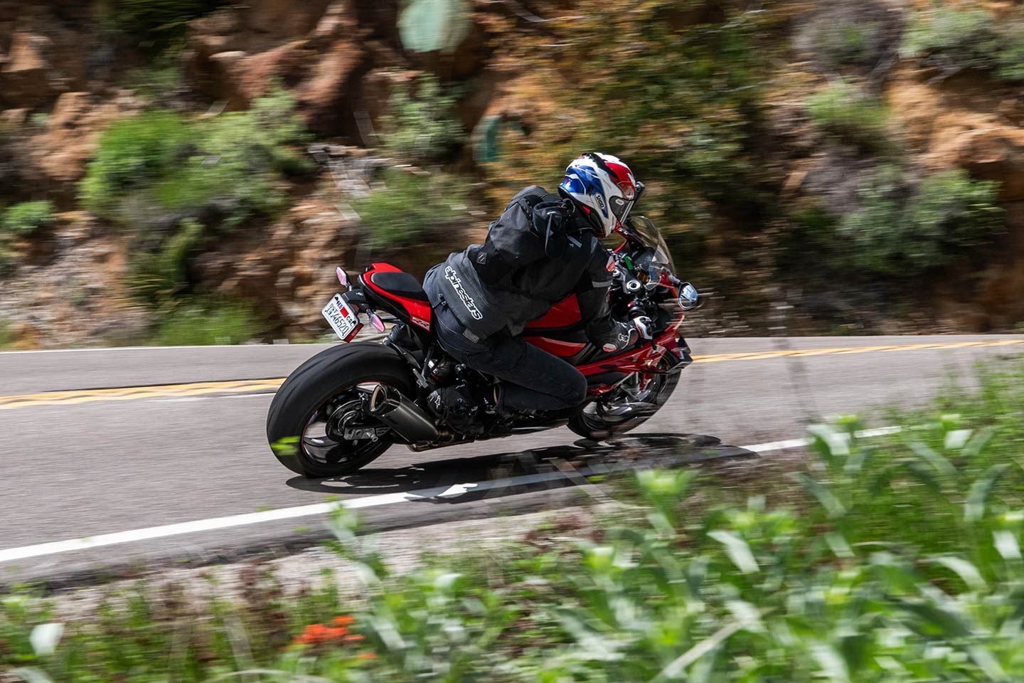 The S23 offers a composed, sure-footed sensation midcorner, with plenty of grip at corner exit.