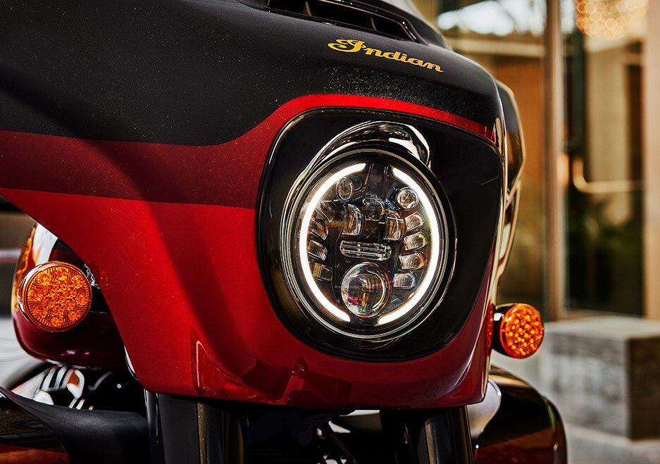 Pathfinder Adaptive Headlight uses patented technology that monitors the bike’s lean angle to optimize illumination of the road ahead.
