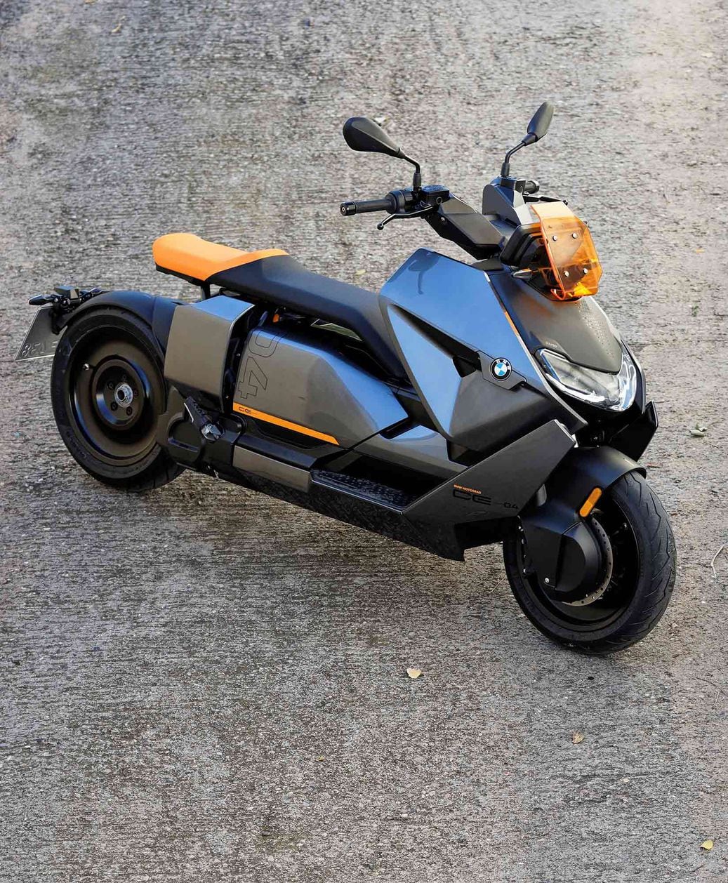 Bmw electric hot sale moped