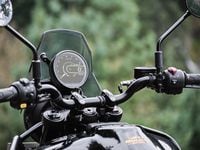 New re himalayan top