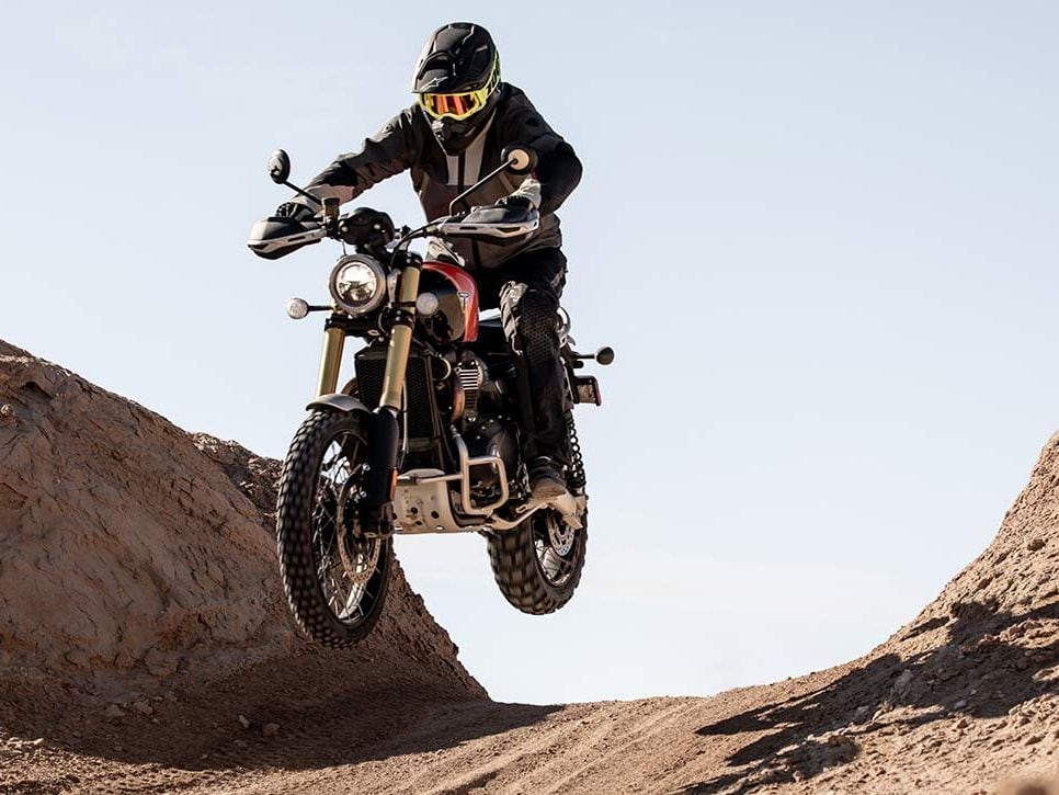 Triumph scrambler hotsell 1200 baja 1000