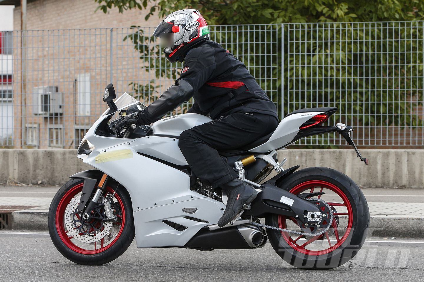 2016 Ducati 959 Panigale Sportbike Motorcycle SPY SHOTS Cycle World