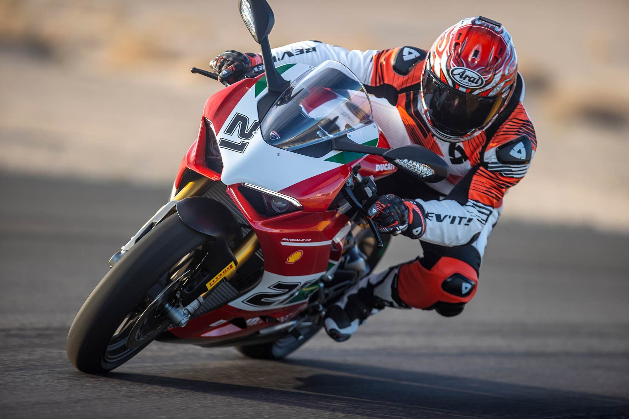 The Bayliss comes standard with Pirelli Diablo Rosso Corsa II tires, but for Chuckwalla we spooned on a set of Pirelli Diablo SC2 slick.