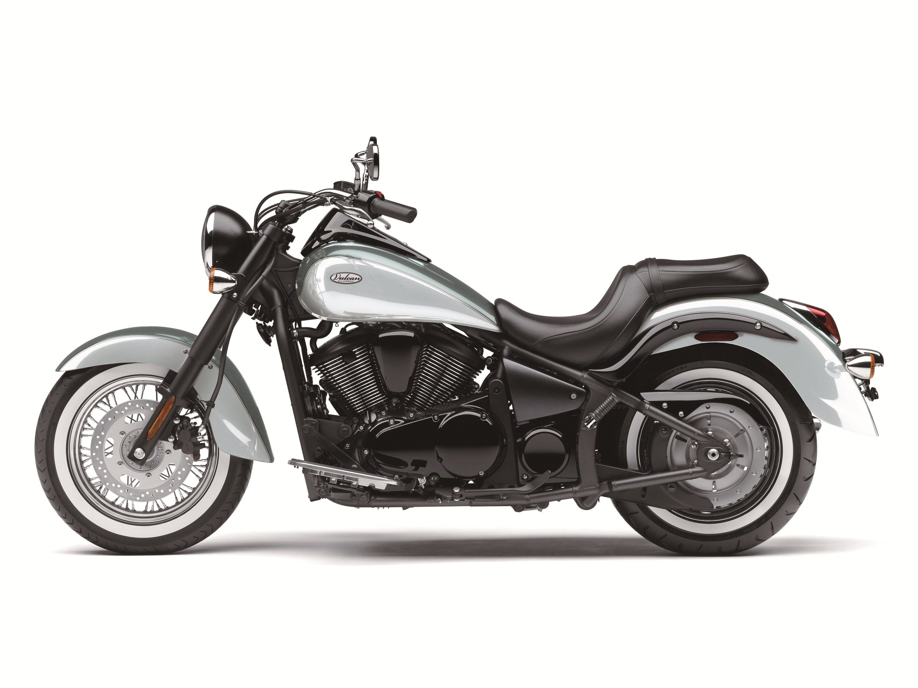 Kawasaki Vulcan 900 Classic/Classic LT Buyer's Guide: Specs, Photos, Cycle