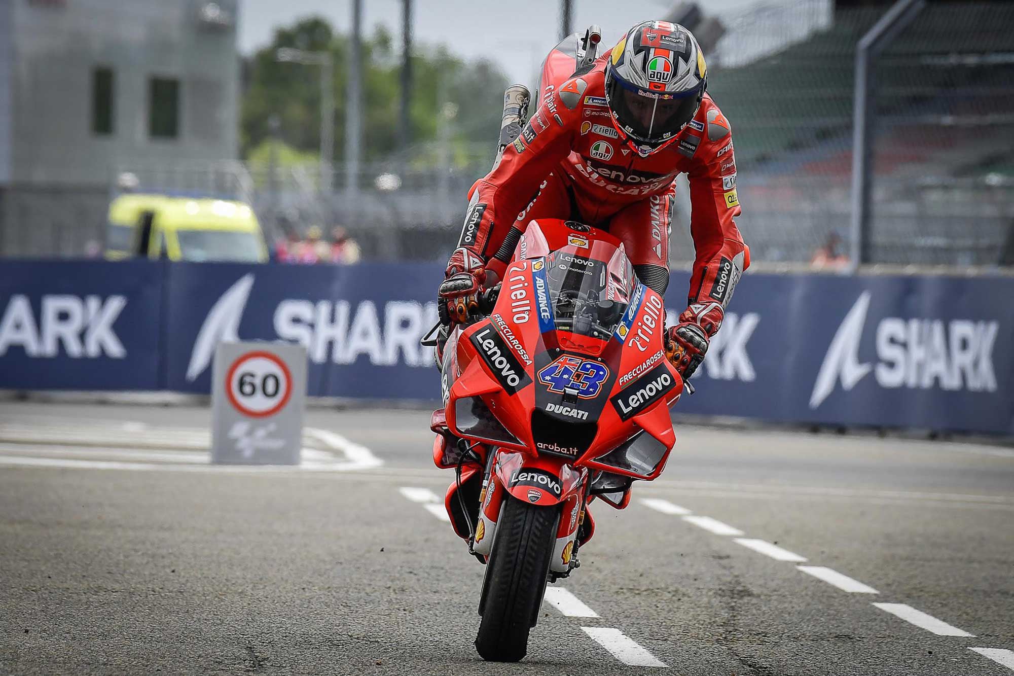 Jack Miller consigue su segunda victoria consecutiva en el Shark Grand Prix de Francia.
