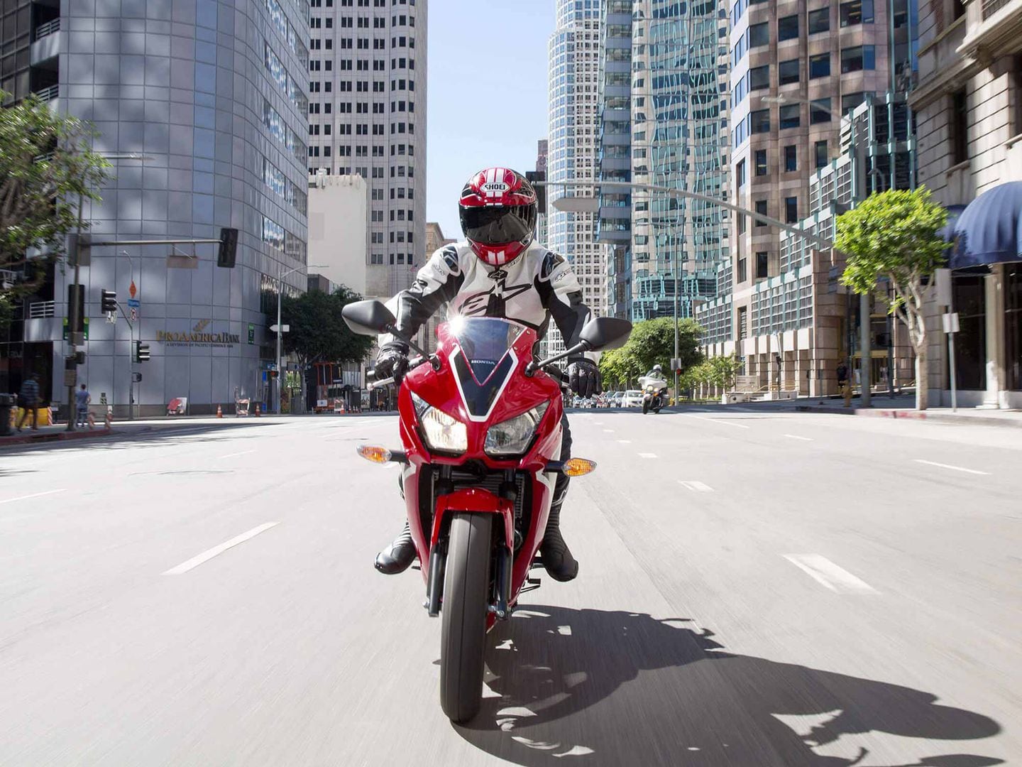 Cbr 300 deals on road price