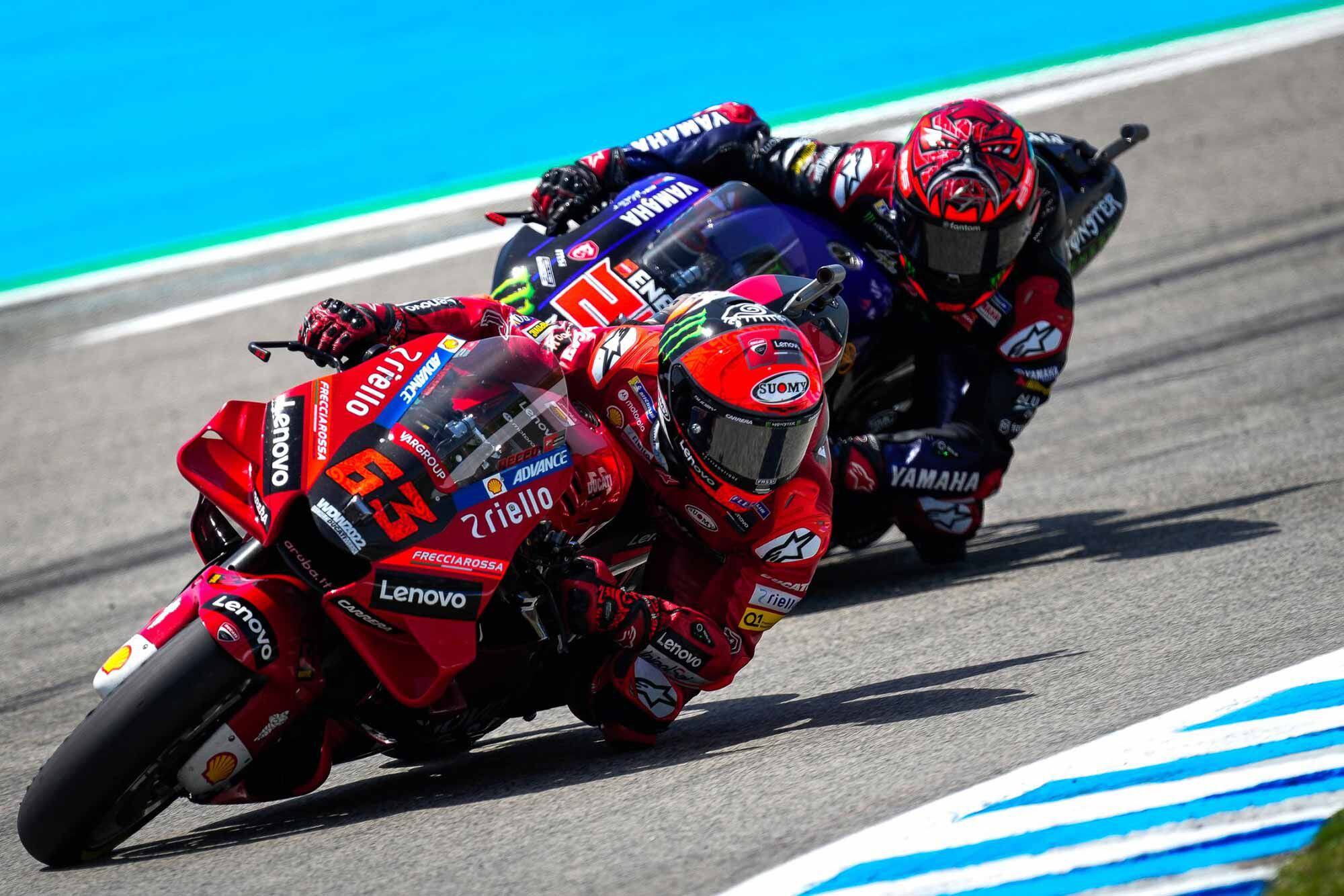 The entire MotoGP race at Jerez, in one photo: Francesco Bagnaia and Fabio Quartararo up front and alone, setting a pace nobody else could match.