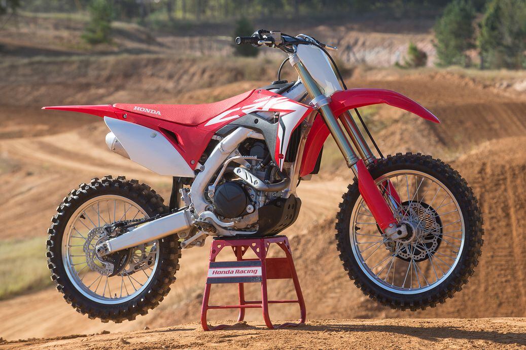 2017 Honda CRF450R Motocross FIRST RIDE Motorcycle Review Cycle