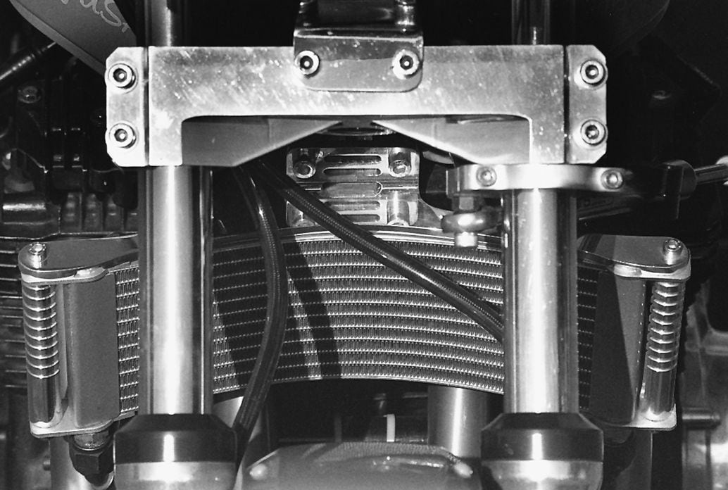 Dave Turner's 1982 Kawasaki KZ1000R airbox