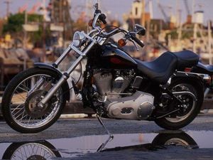 Riding Impression Of The 1999 Harley-Davidson FXST Softail