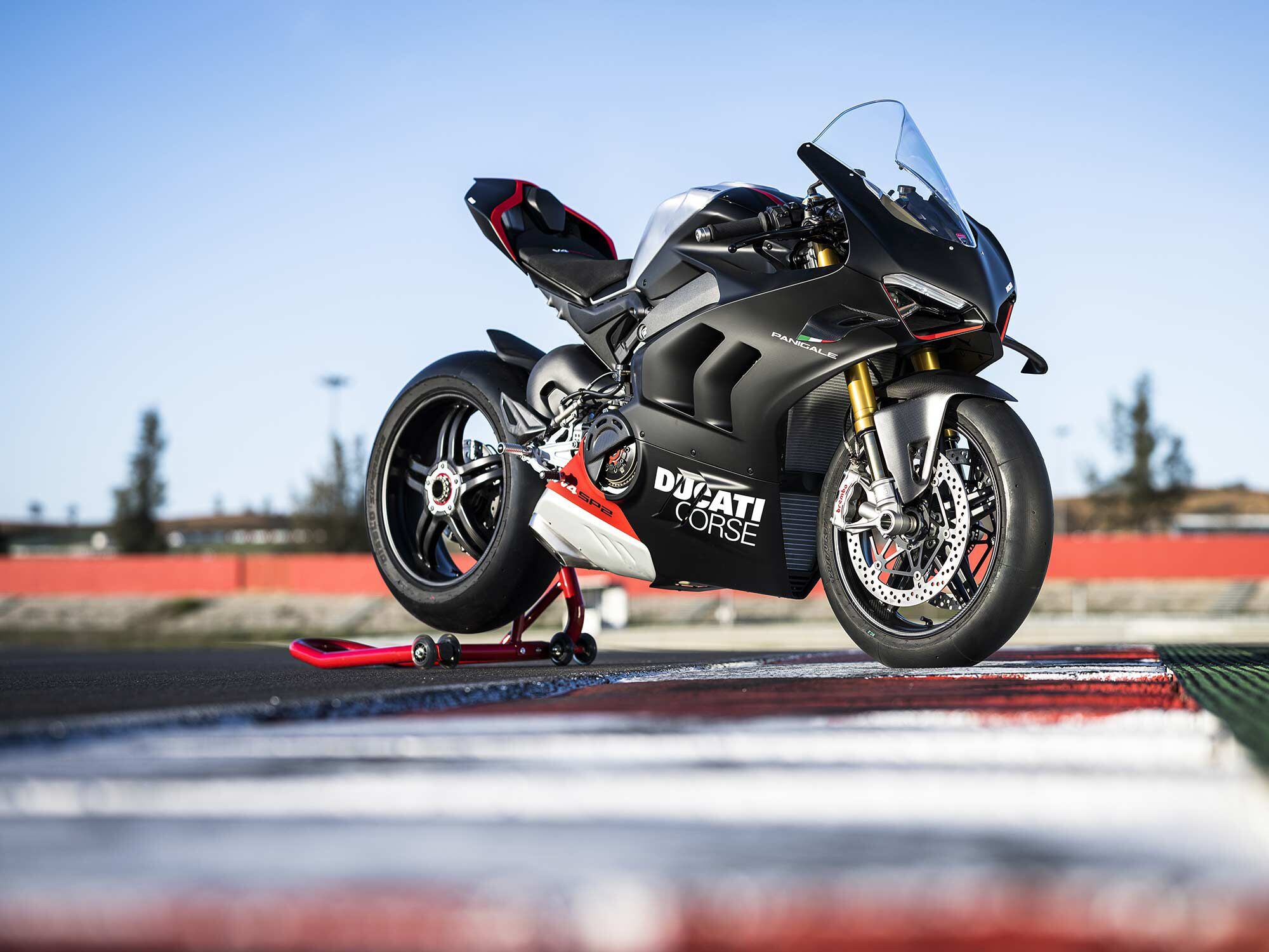 Plenty of other bikes try for the all-black “murdered out” look, but few pull it off as elegantly as the SP2.