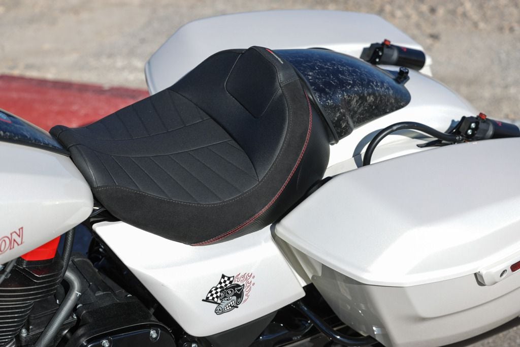 The solo seat locks the rider into a comfortable yet sporting position.