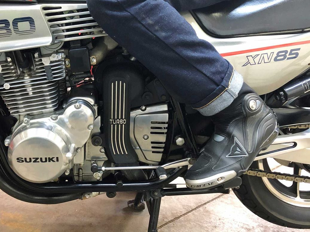 Dainese Axial D1 Boot Review | Cycle World