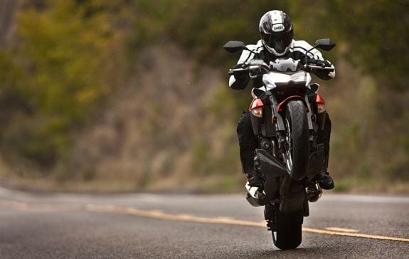 Ensomhed rapport arve 2010 Kawasaki Z1000 Road Test Reviews- Cycle World Motorcycle Tests | Cycle  World