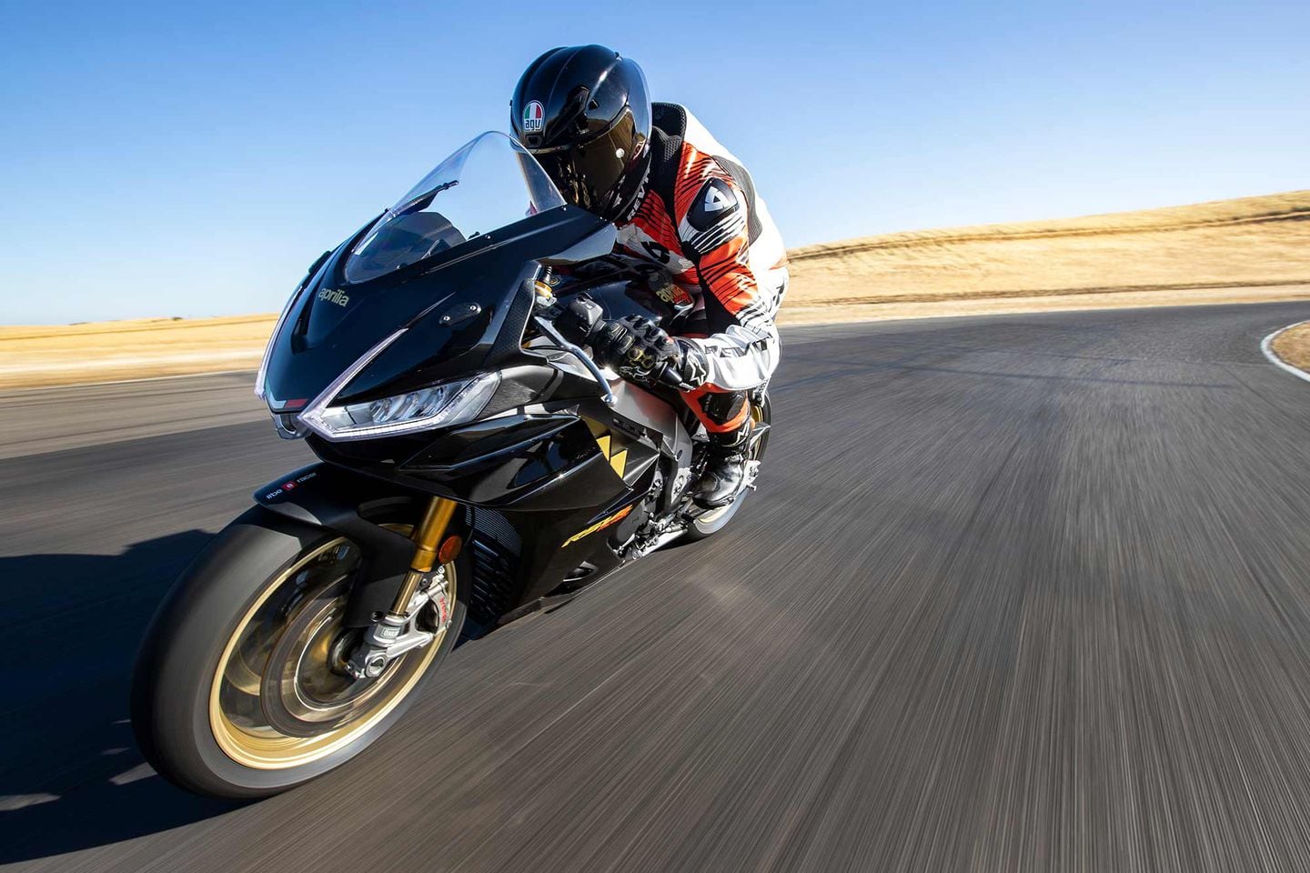 Aprilia RSV4 Factory vs. BMW M 1000 RR vs. Ducati Panigale V4 SP2 