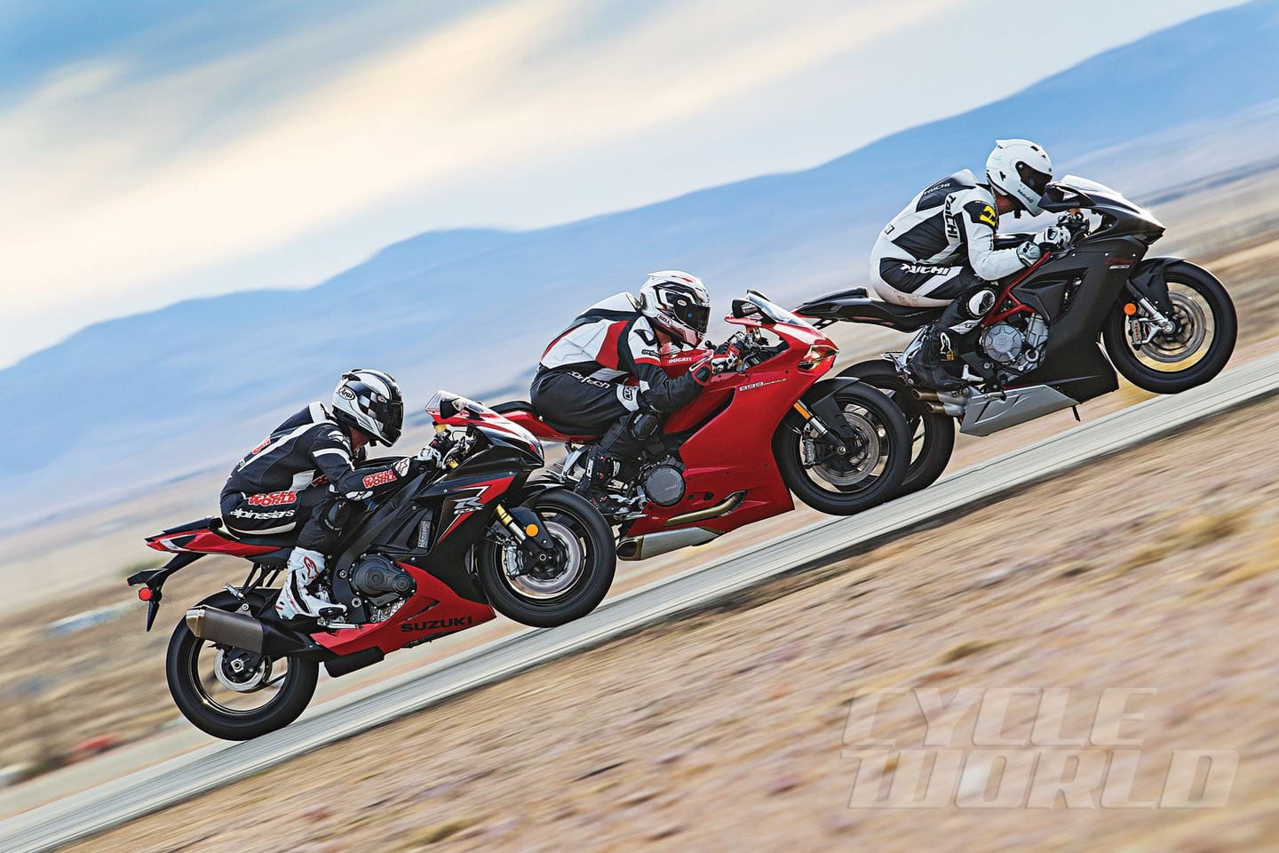 Ducati 899 Panigale Vs Mv Agusta F3 800 Vs Suzuki Gsx R750 Comparison