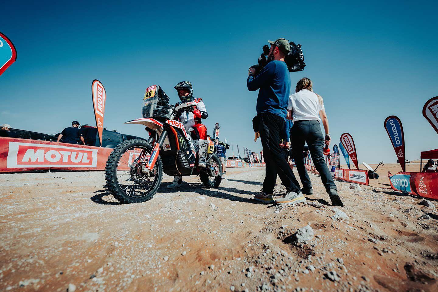 Ross Branch awaits his start of the Dakar Rally Stage 5.