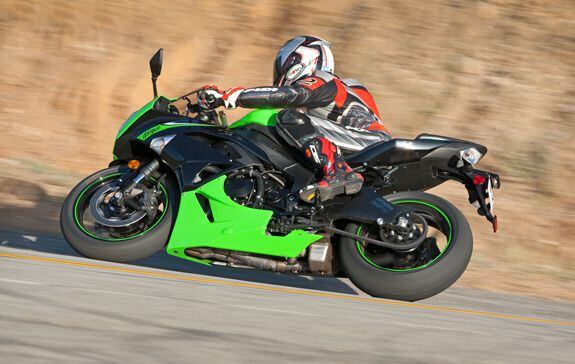 Kawasaki ZX-6R - Best Middleweight Streetbike- Ten Best Bikes of 