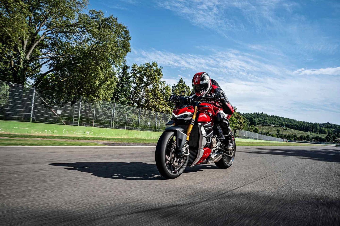 2021 Ducati Streetfighter V4 S Buyer s Guide Specs Photos Price Cycle World