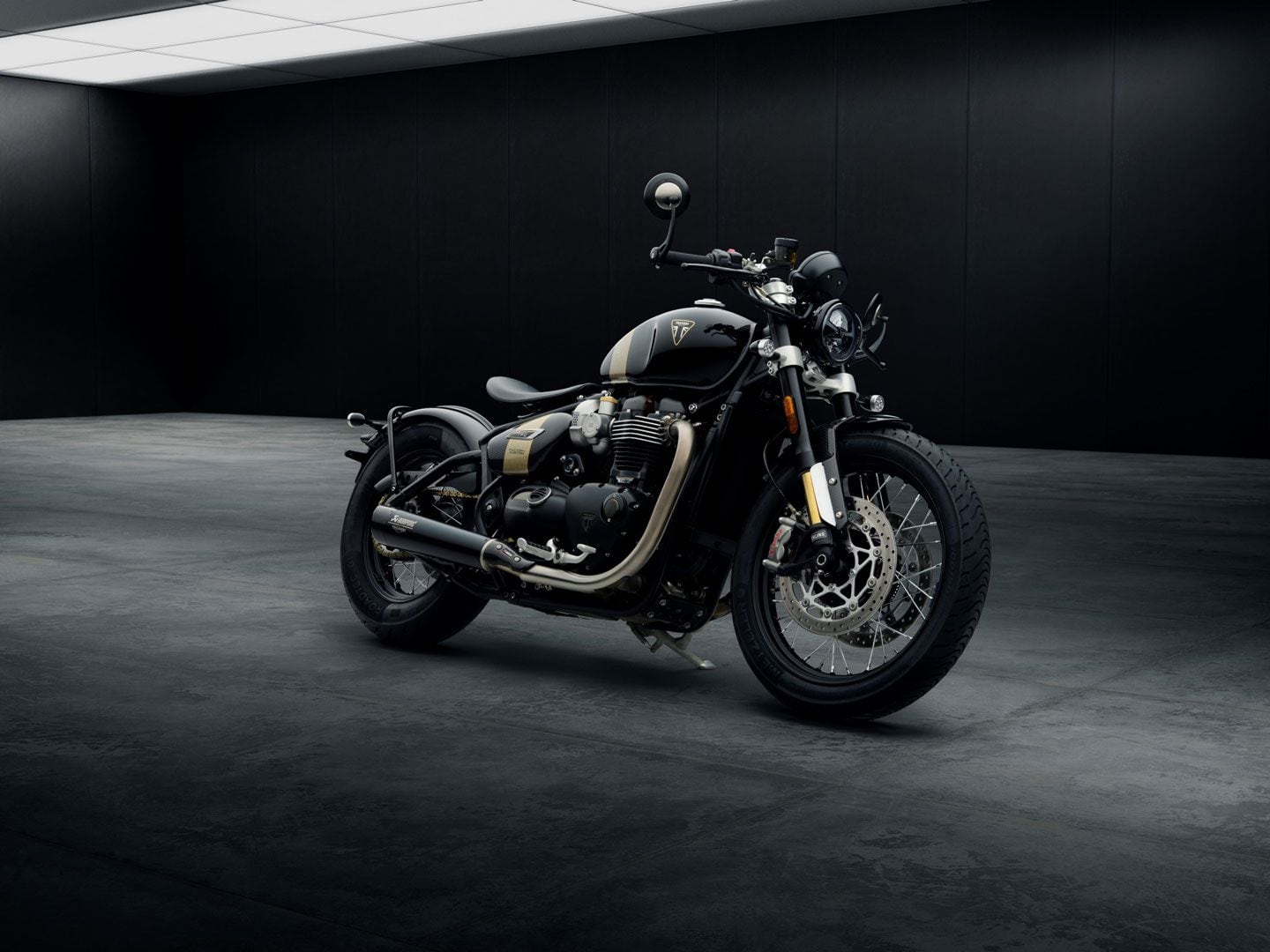 Bonneville bobber black new arrivals