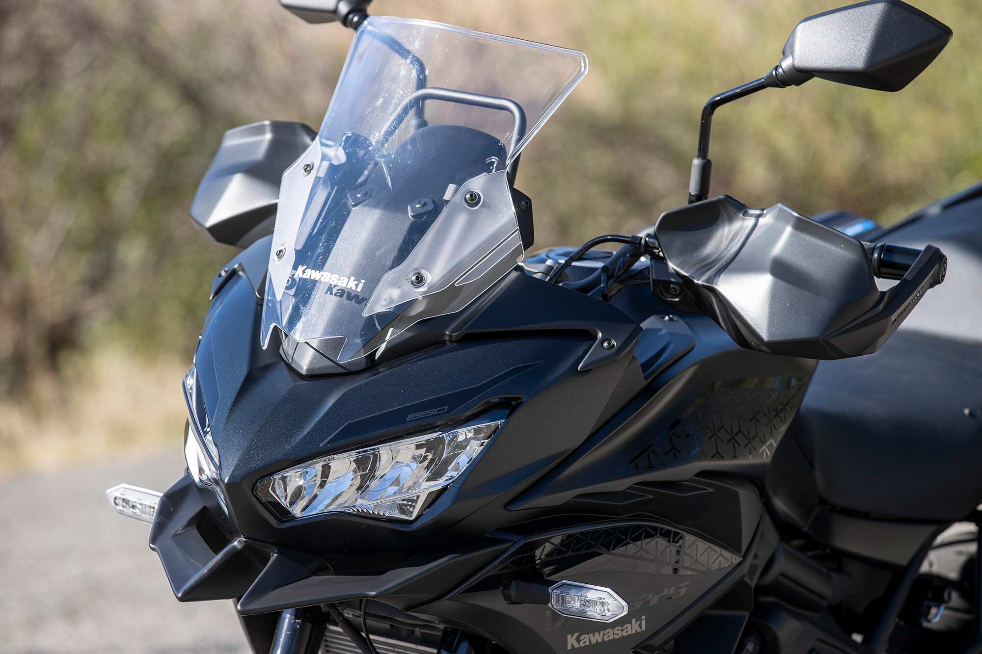 The Versys 650 LT’s stock hand guards offer decent protection. No shortage of lines on the front of this bike. The windscreen can be adjusted to four positions, but requires two hands.