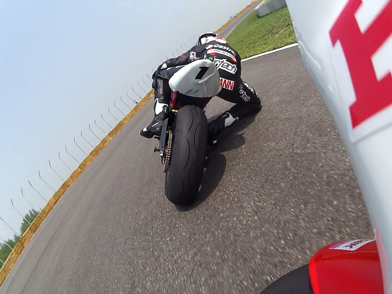 How to Avoid Target Fixation While Riding - Featured Image