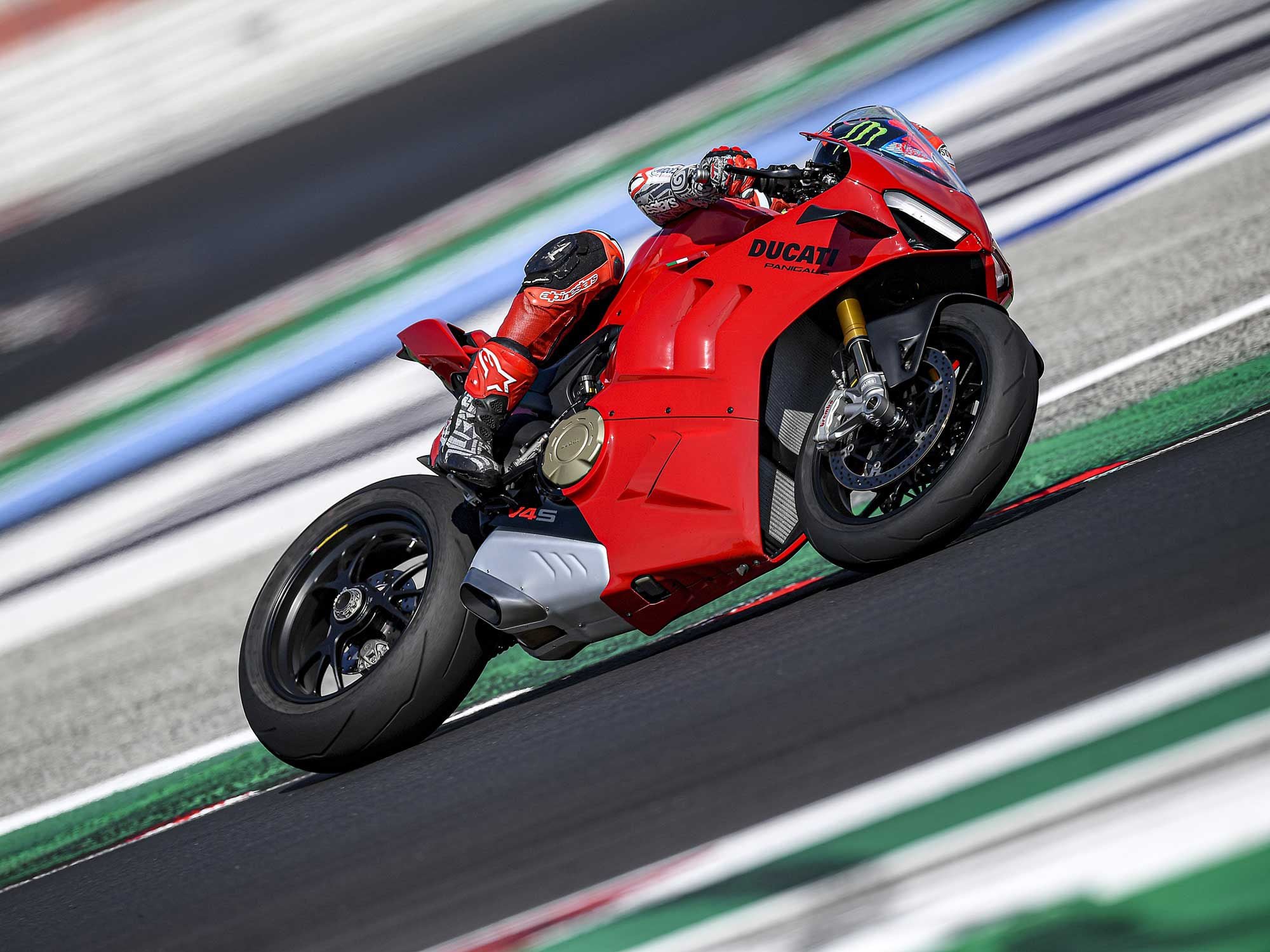 The Panigale V4 and V4 S feature a whole host of bodywork vents for better airflow, including venting in the bottom of the fairing bellypan.