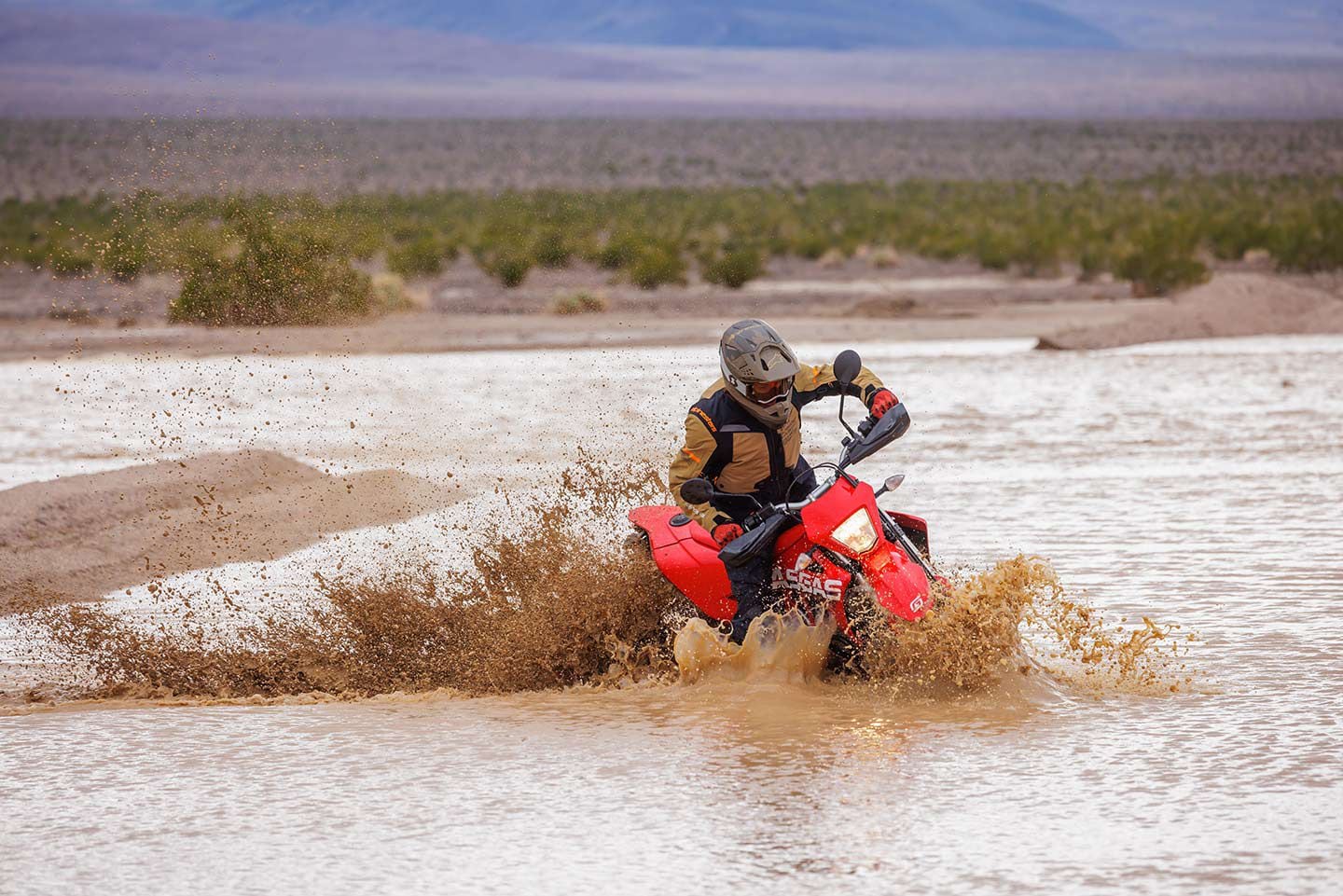 Alpinestars’ Tech-Air Off-Road LED display is waterproof. The electronics located in the back protector are water resistant.