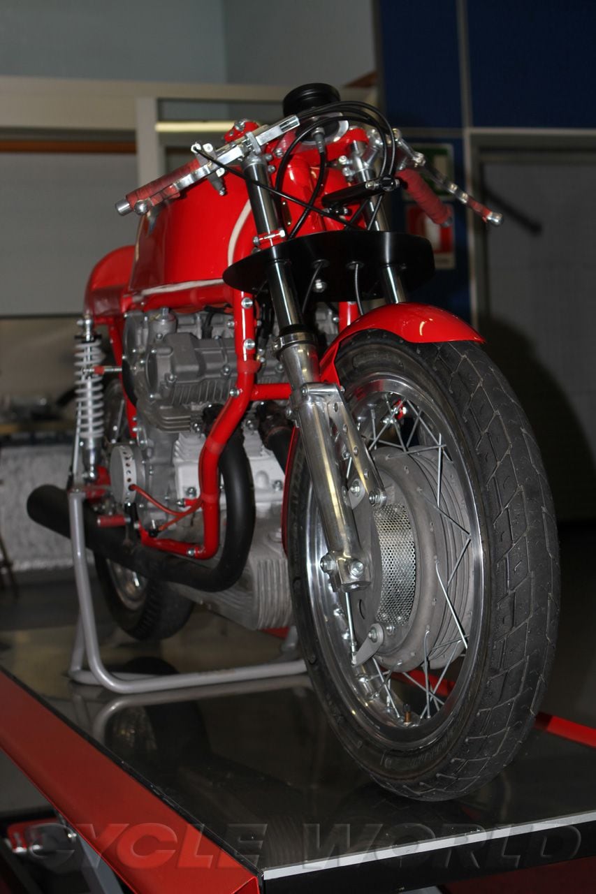 MV Agusta 3: It Is What It Was- MV Agusta GP 500 Triple | Cycle World