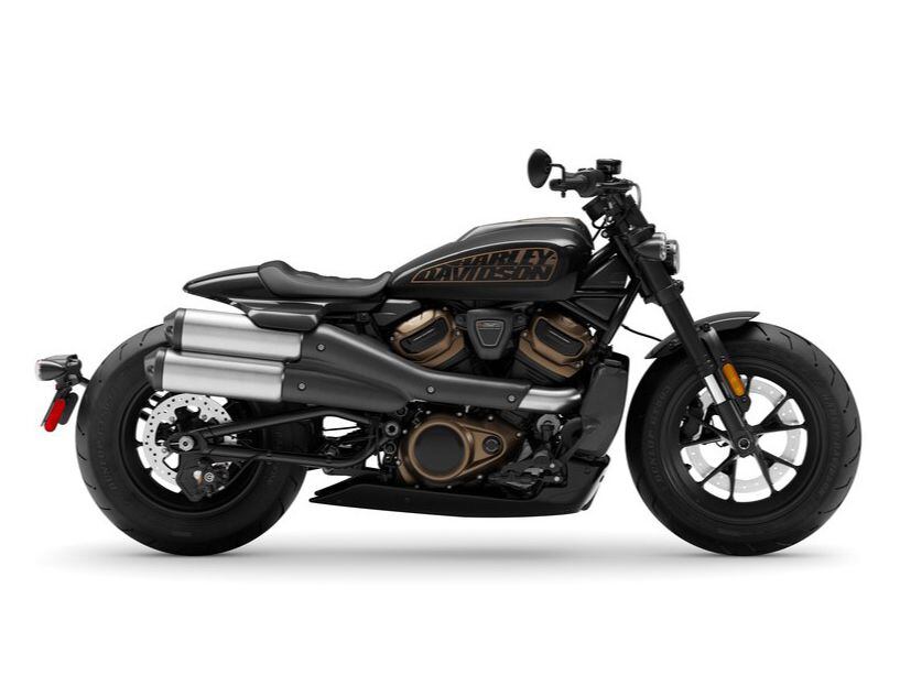 The 2024 Sportster S is back unchanged this year, with the same liquid-cooled Revolution Max 1250T powertrain.
