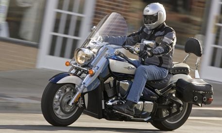 Big Baggers 2008 Suzuki Boulevard C109RT Cycle World